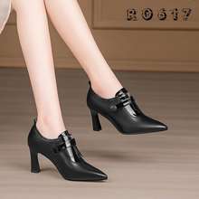 Boots Thời Trang Nữ Khóa Kéo Trước Ro617 