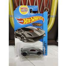 Xe Mô Hình Đồ Chơi Cơ Bản Hotwheels 1:64 