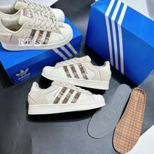 Giày Thể Thao Adidas Originals Superstar Pride 