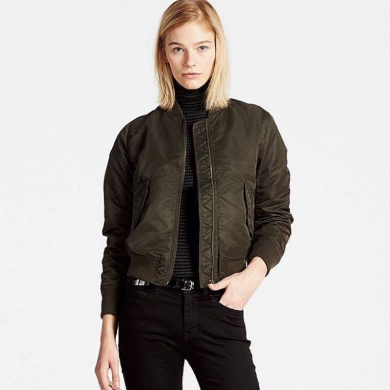 ao khoac bomber uniqlo