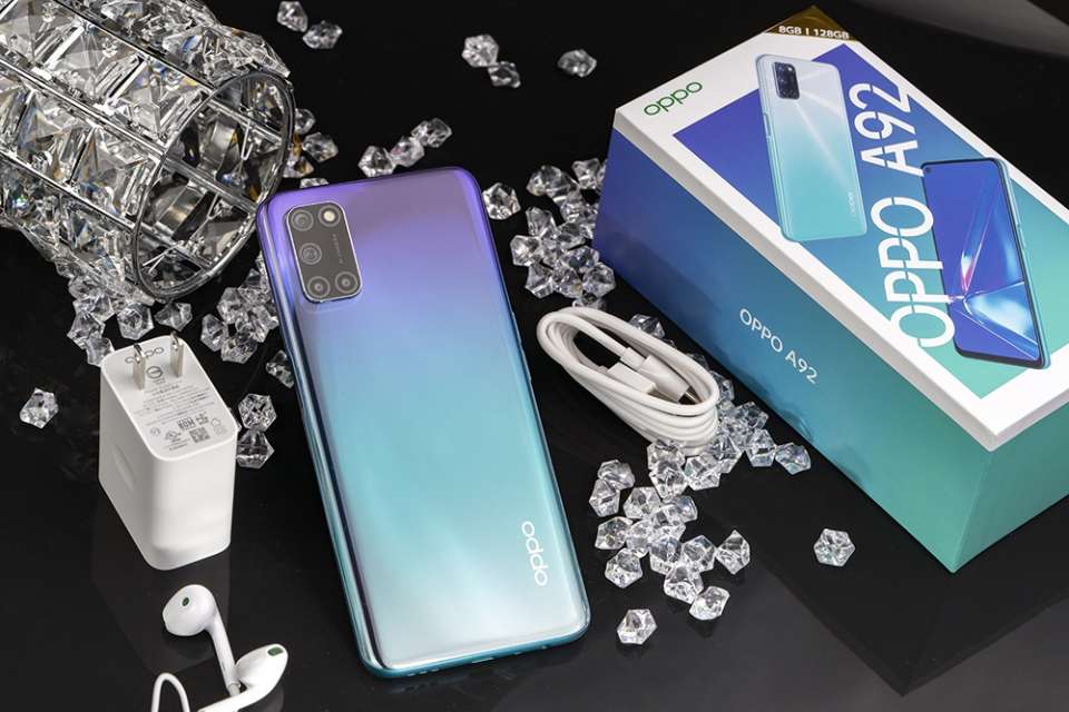 OPPO A92