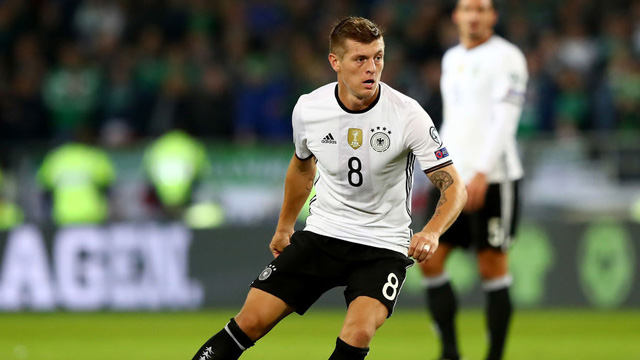 Áo cầu thủ Toni Kroos số 8