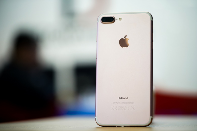 iPhone 7 Plus có mấy màu? Nên mua màu nào? Có nên mua trong năm 2023 -  Thegioididong.com