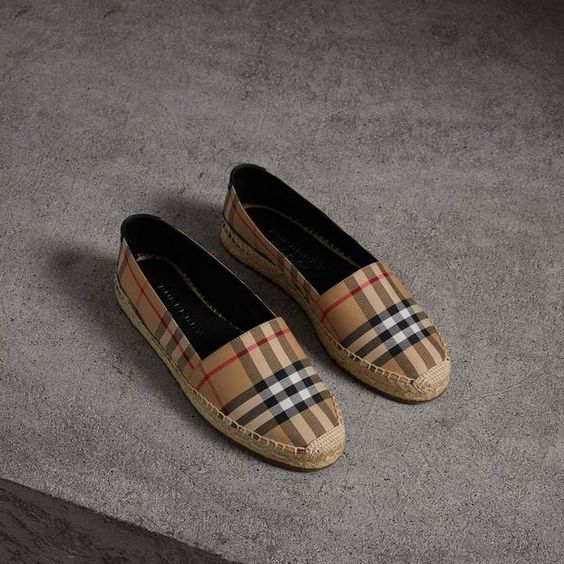 giay luoi burberry Burberry Exaggerated Check Cotton and Leather Espadrilles